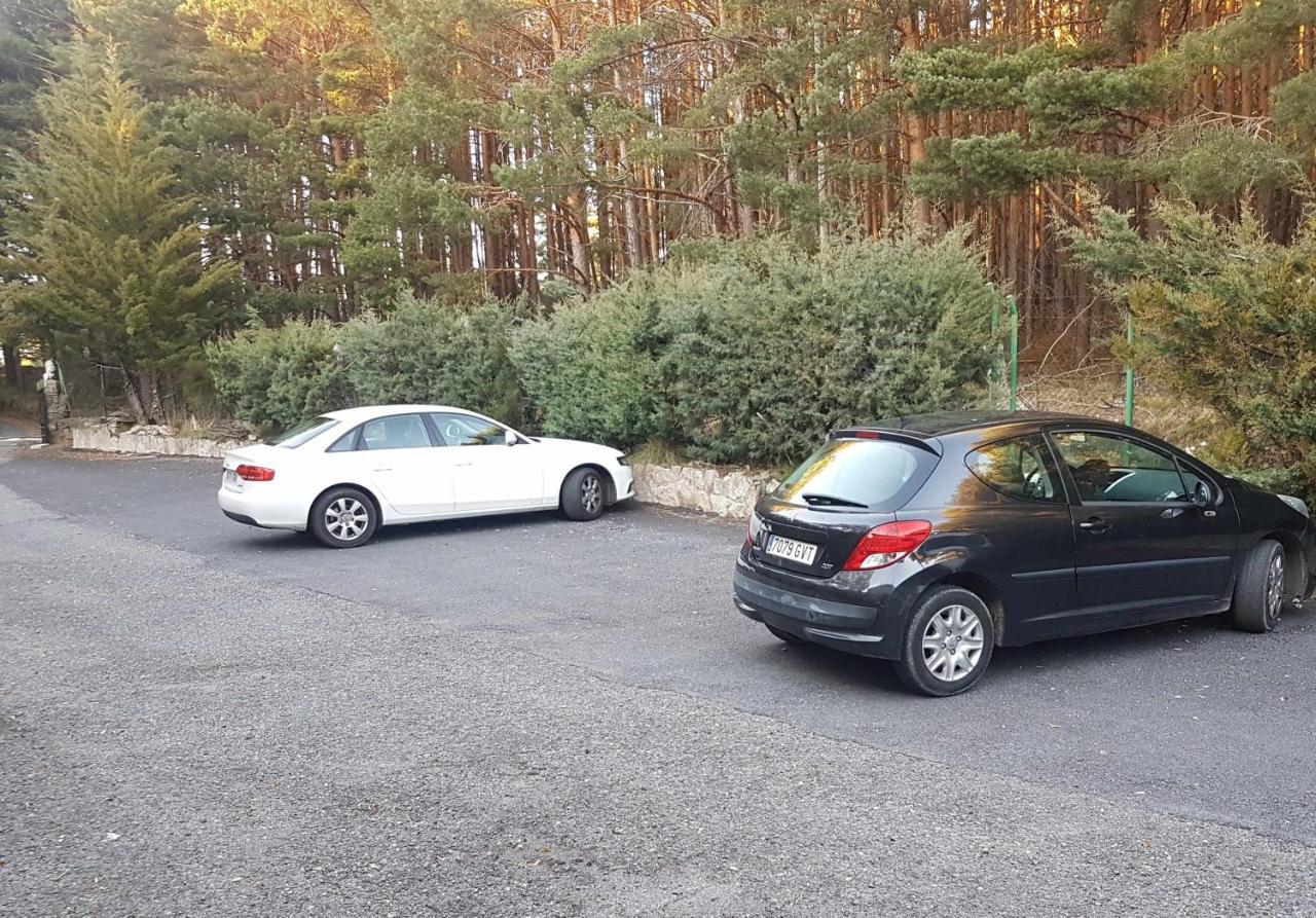 Ferienwohnung La Vista De Gredos Navarredonda Exterior foto