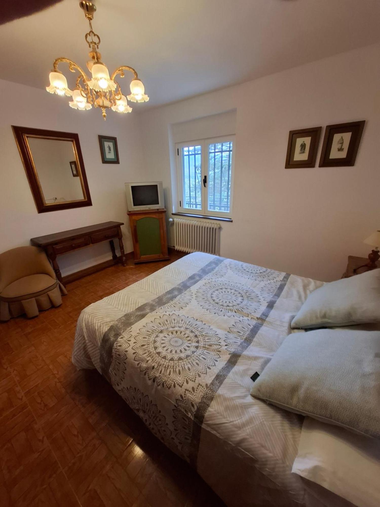 Ferienwohnung La Vista De Gredos Navarredonda Exterior foto