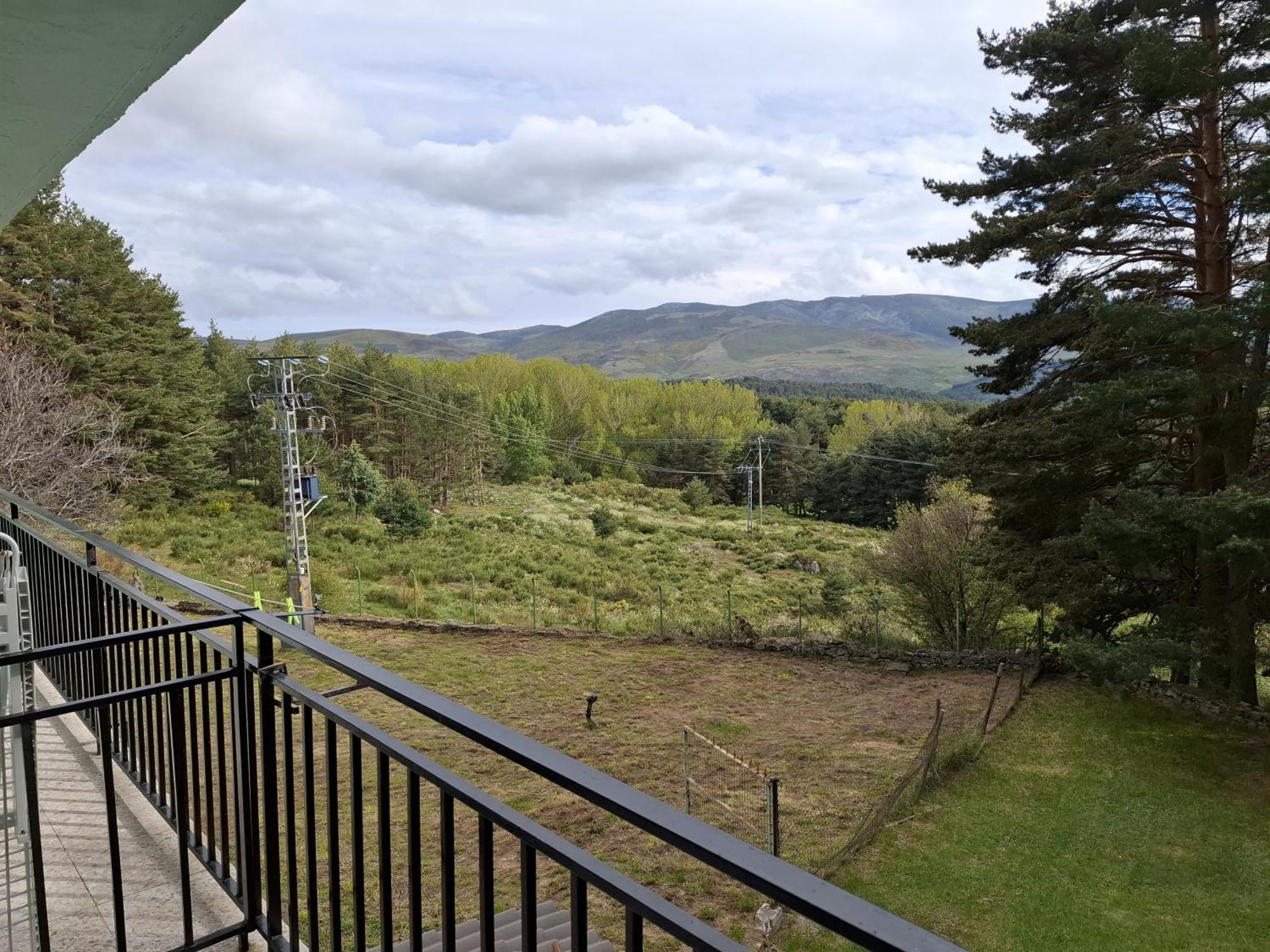 Ferienwohnung La Vista De Gredos Navarredonda Exterior foto